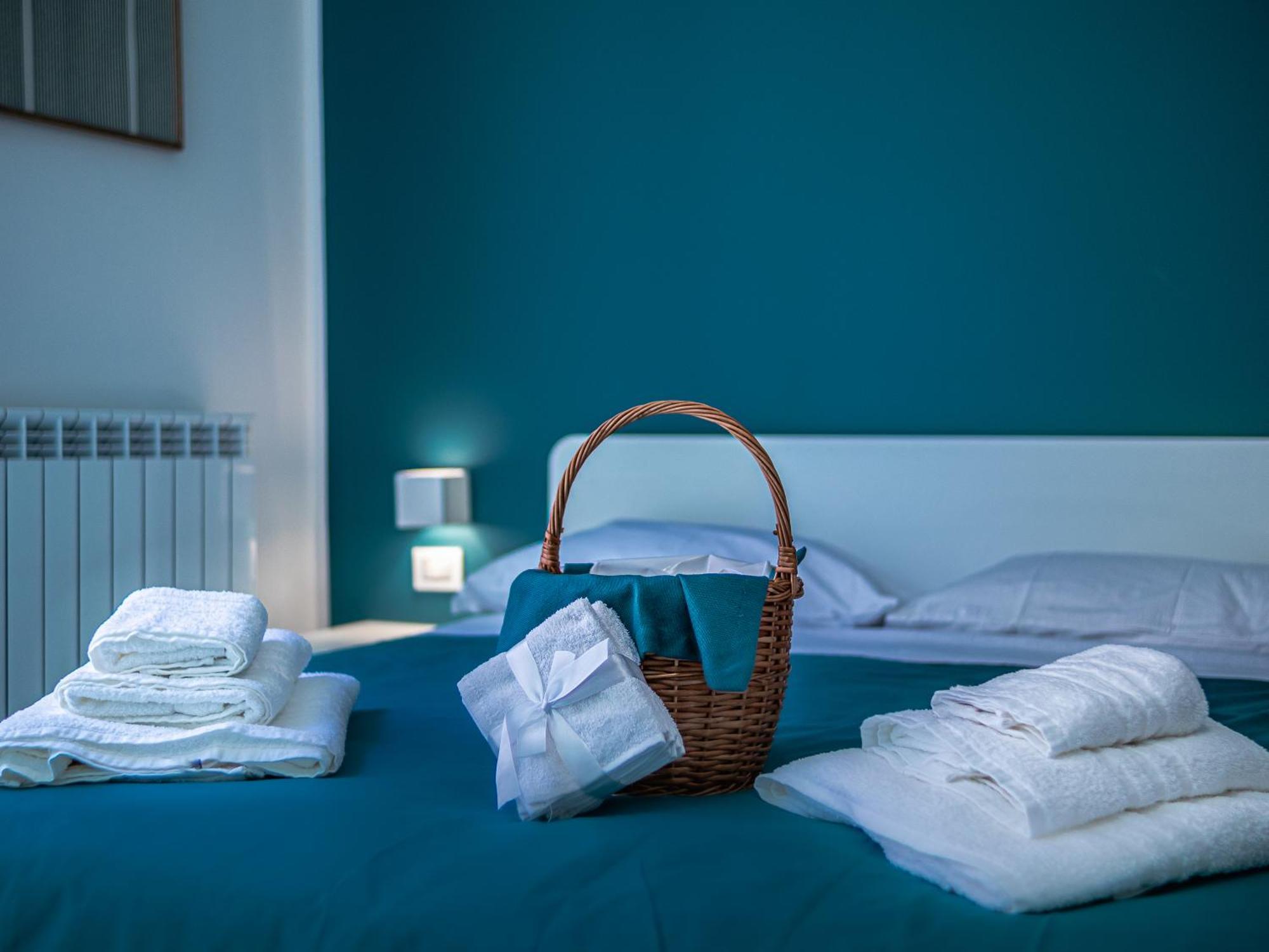 Hotel Rua De Mar Chiatamone Neapol Zewnętrze zdjęcie
